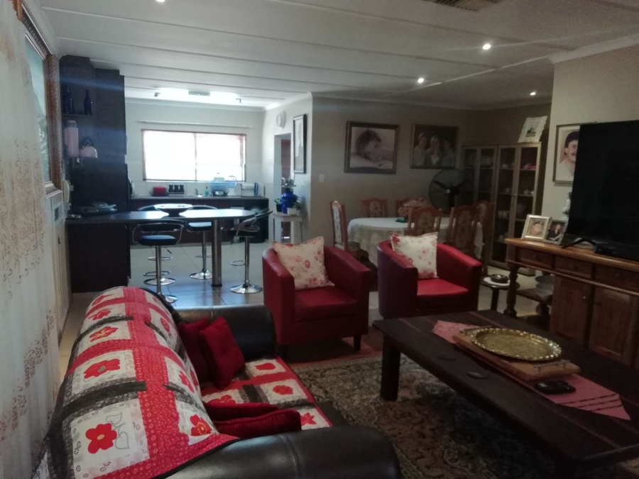 3 Bedroom Property for Sale in Keidebees Northern Cape